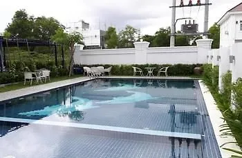 סיהאנוקוויל Ocean Park Boutique Hotel
