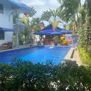 Blue Lagoon Hostel